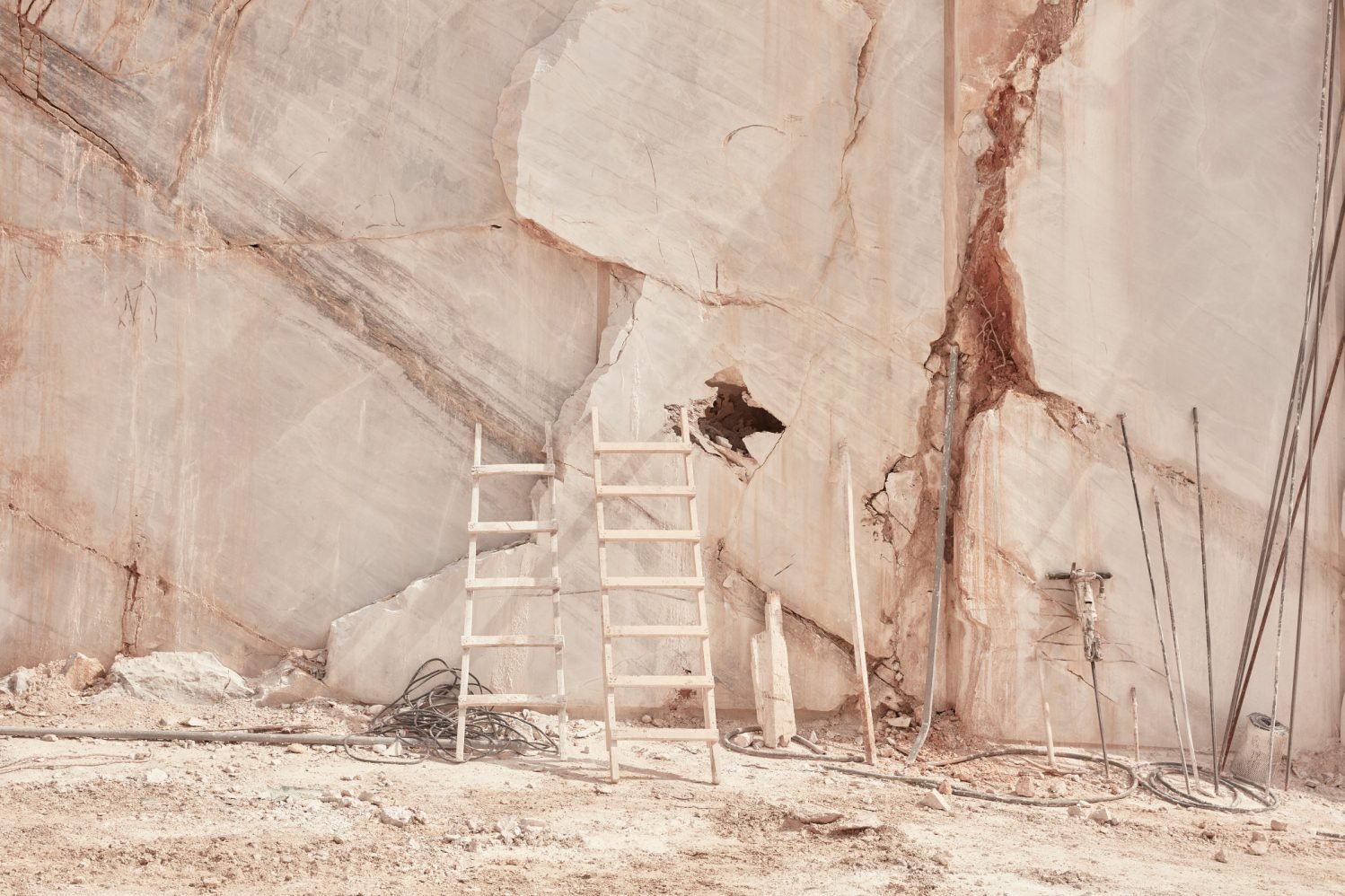Sean-Fennessy_NEW_VOLUMES_001